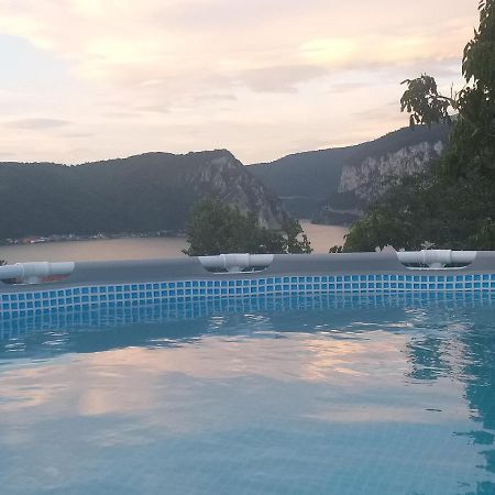 Casa De Vacanta Maga Dubova Dış mekan fotoğraf