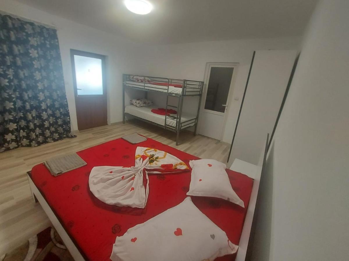 Casa De Vacanta Maga Dubova Dış mekan fotoğraf