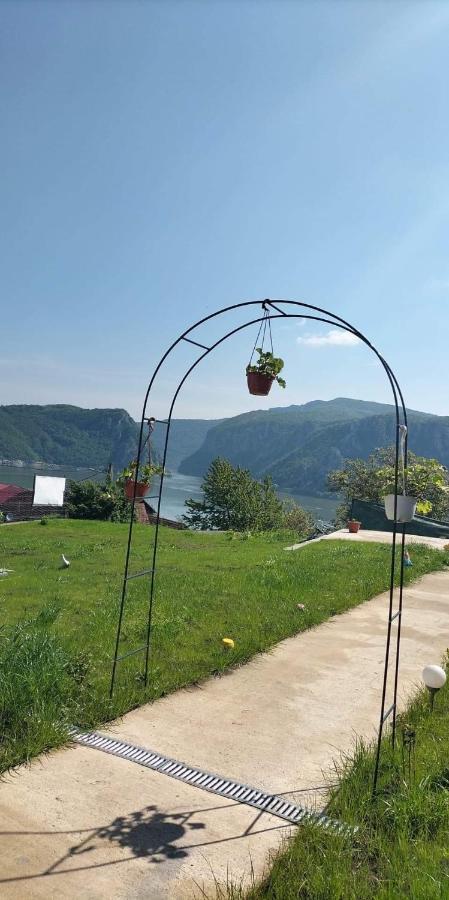 Casa De Vacanta Maga Dubova Dış mekan fotoğraf