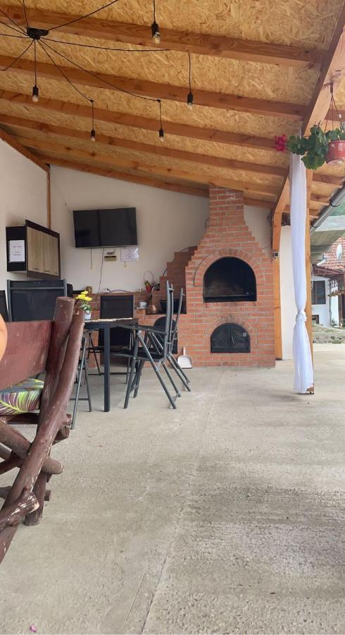 Casa De Vacanta Maga Dubova Dış mekan fotoğraf